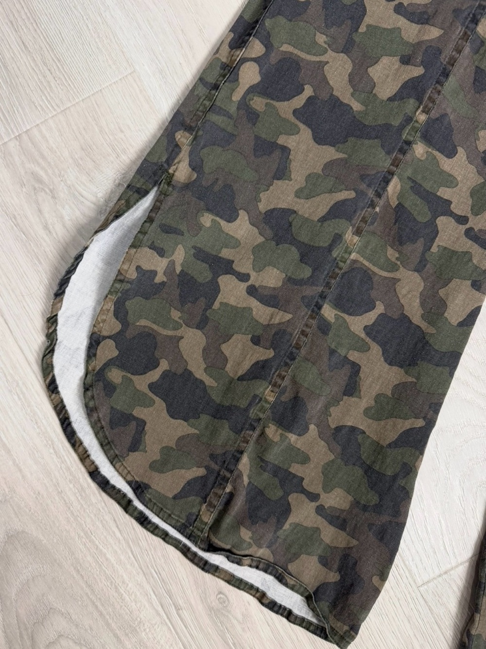 Source Unknown Olive Camo Wide-Leg Pants - Picture 3 of 4